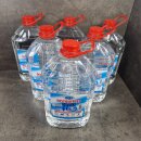 6 Kanister a 5 l destilliertes Wasser