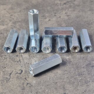 10 Stück Gewindemuffe M5 x25mm verzinkt